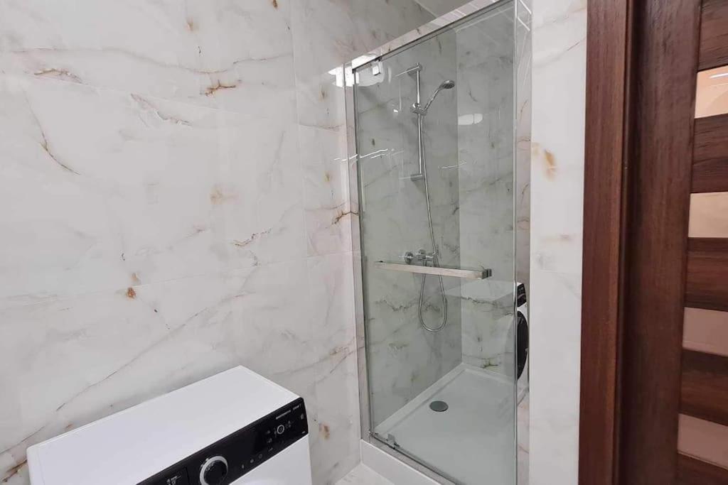 Mily, Nowy, Luksusowy Apartament Apartment Przemysl Exterior photo